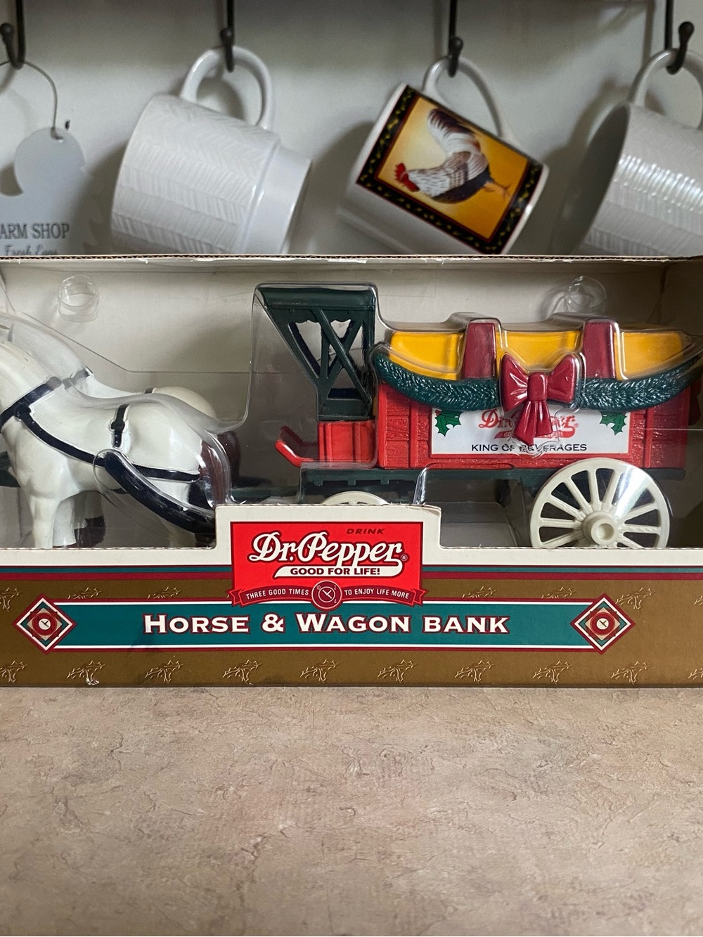 Vintage 1995 ERTL Collectibles Dr. Pepper Horse & Wagon Diecast 1:32 Coin Bank